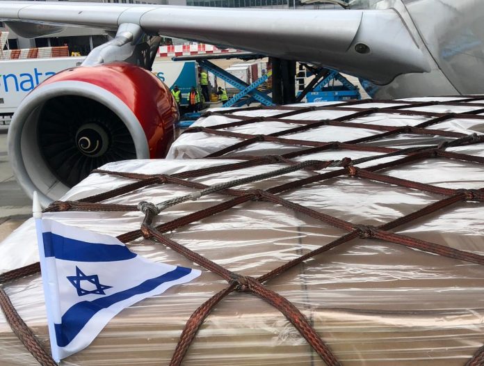 loadingcargoontovirginatlanticsinauguralflighttotelaviv