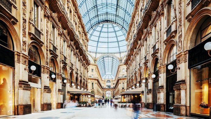 db-schenker-la-conciergerie-high-end-fashion-gallery
