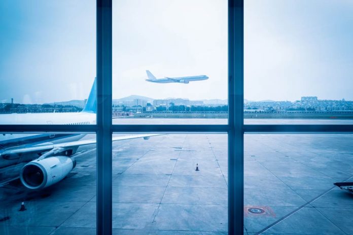 airport-window-scene-P7FLVZS