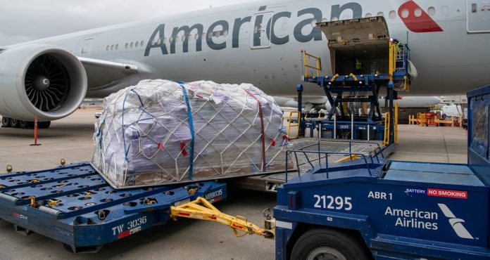 American-Airline-Cargo-1