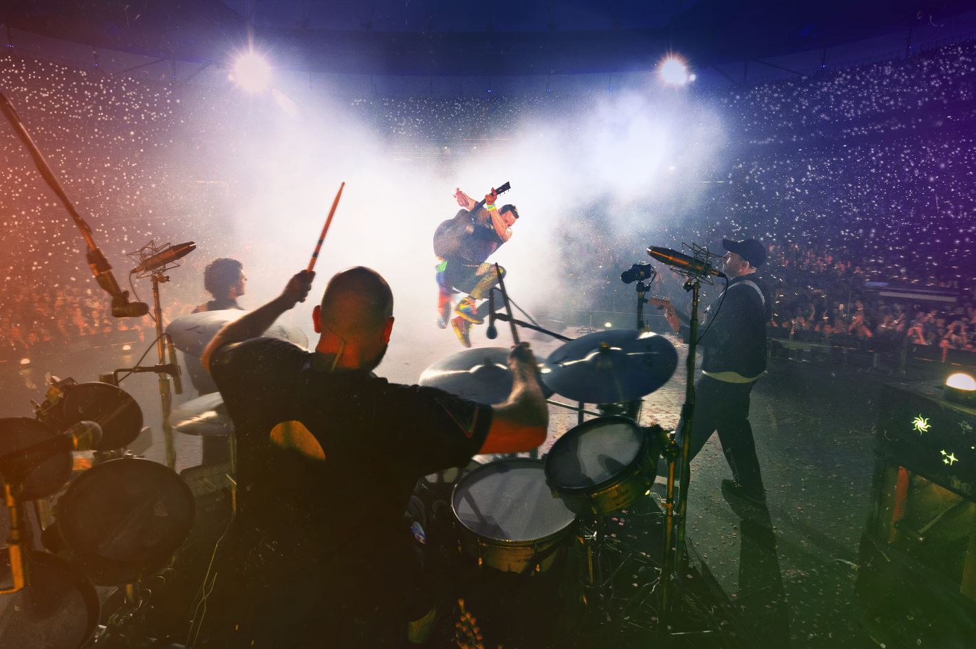 DHL teams up with Coldplay to make their upcoming world tour as