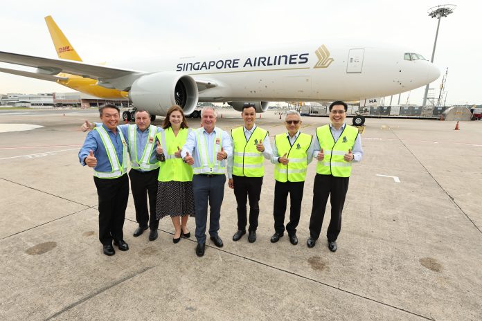 DHL Express Singapore Airlines