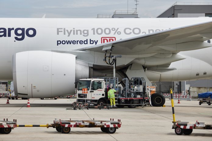Schenker branding on a jet from LH Cargo_Credit Lufthansa Cargo_Oliver Roesler